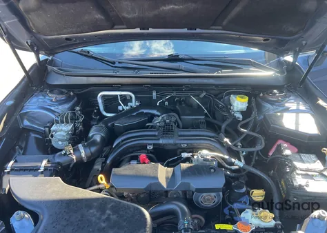 2018 Subaru Outback 2.5I Premium z USA, uszkodzony, nr VIN 4S4BSAFCXJ3208683